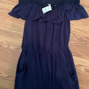 Off-Shoulder Shorts Jumper